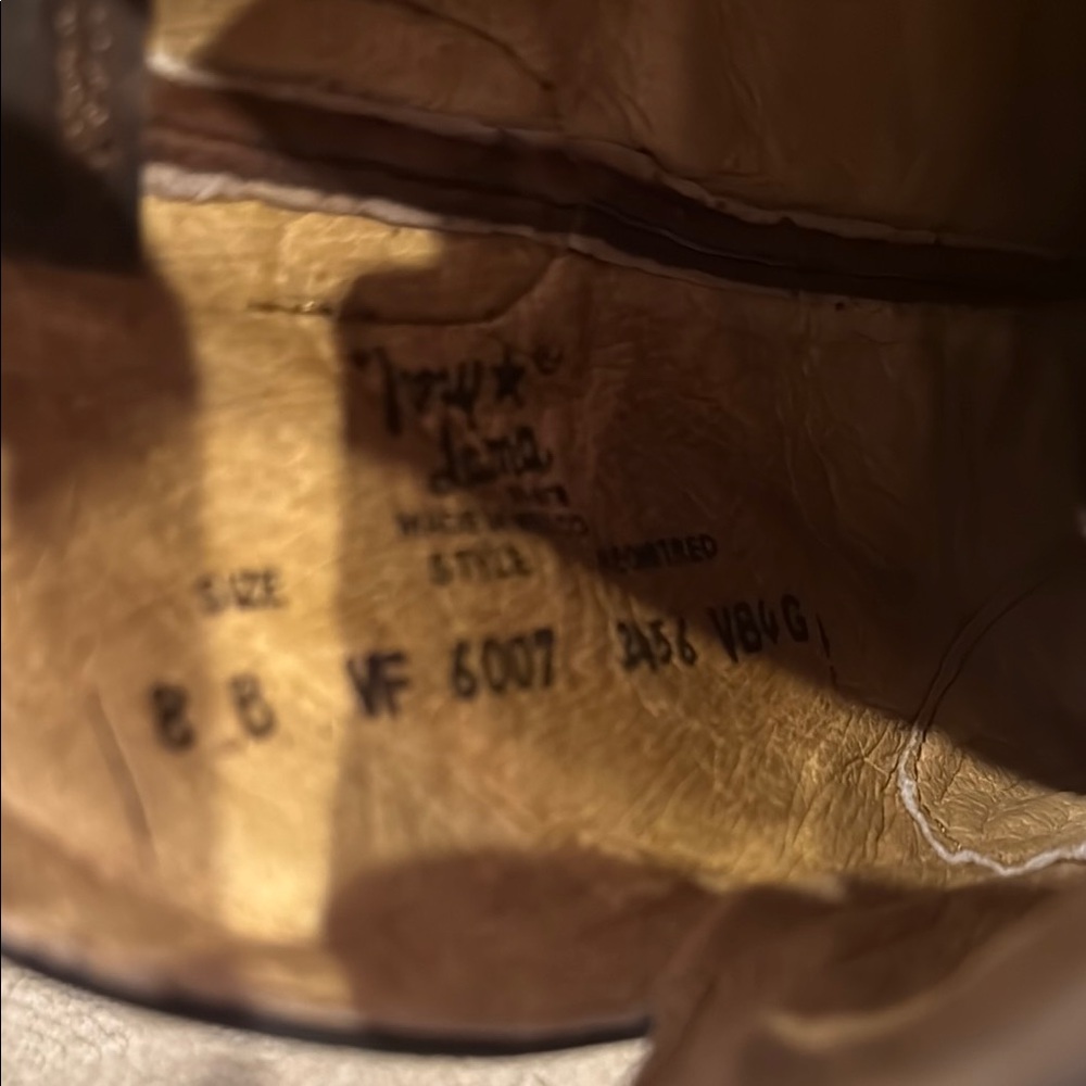 Tony Lama Brown Western Cowboy Boots size 8 - Picture 8 of 9